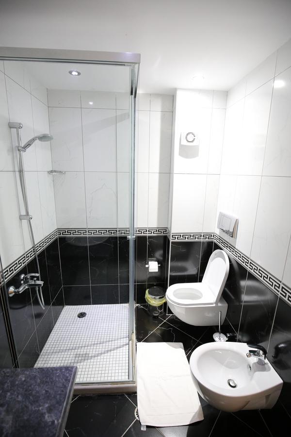 Germany Hotel Драч Екстериор снимка