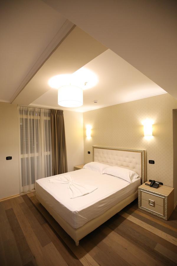 Germany Hotel Драч Екстериор снимка
